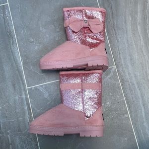 ⭐Brand New!⭐ Bebe girls winter boots size 13